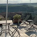 Delle Rose בית הארחה ברולו