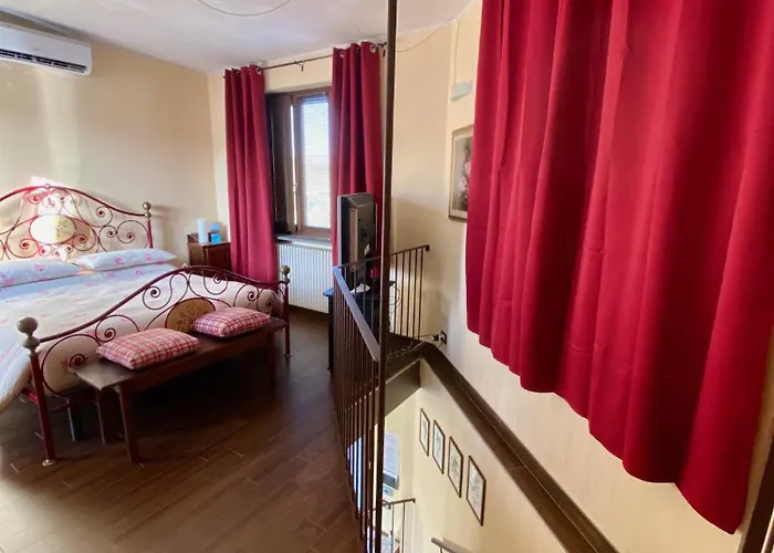 Delle Rose بيت ضيافة بارولو