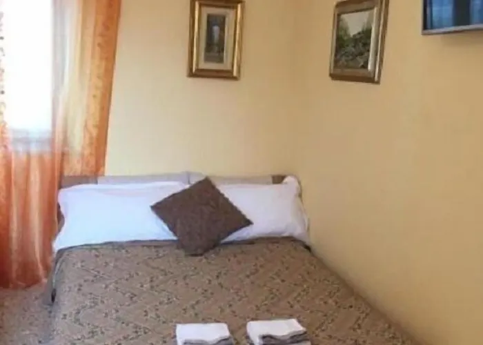 بيت ضيافة Delle Rose 4*
